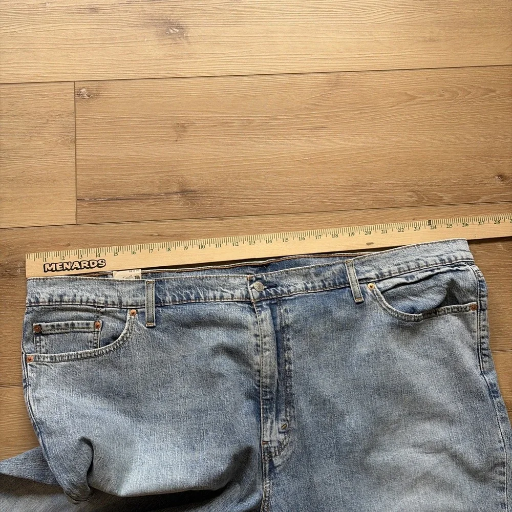 LEVI'S 541 ATHLETIC FIT TAPERED LEG STRETCH JEANS SZ: 52 x 30 (28.5 Actual)